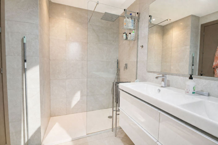 Image No.22-3 Bed Apartment for sale