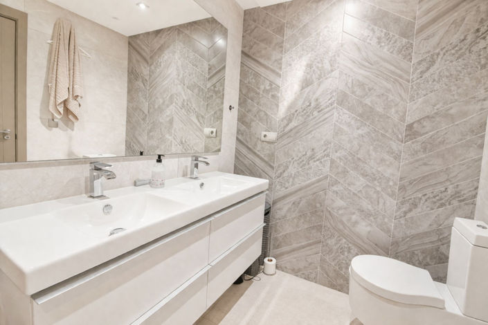 Image No.23-3 Bed Apartment for sale