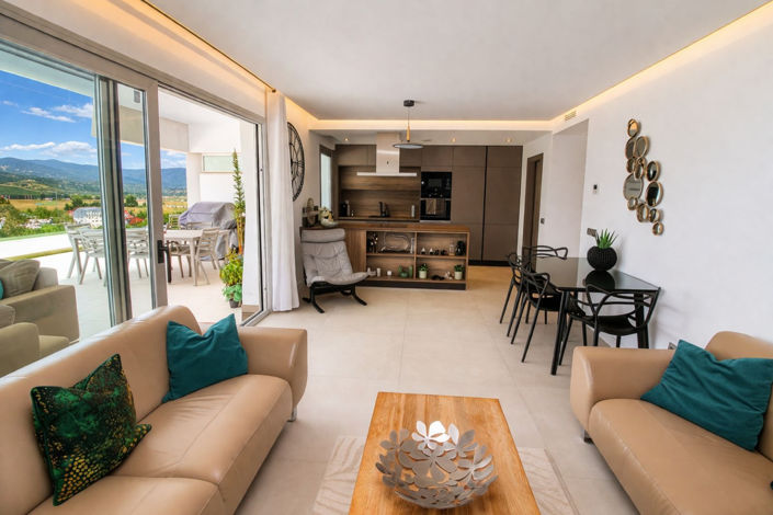 Image No.6-3 Bed Apartment for sale