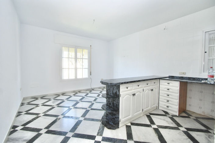 Image No.21-5 Bed Villa for sale