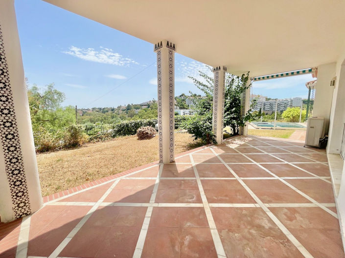 Image No.52-5 Bed Villa for sale