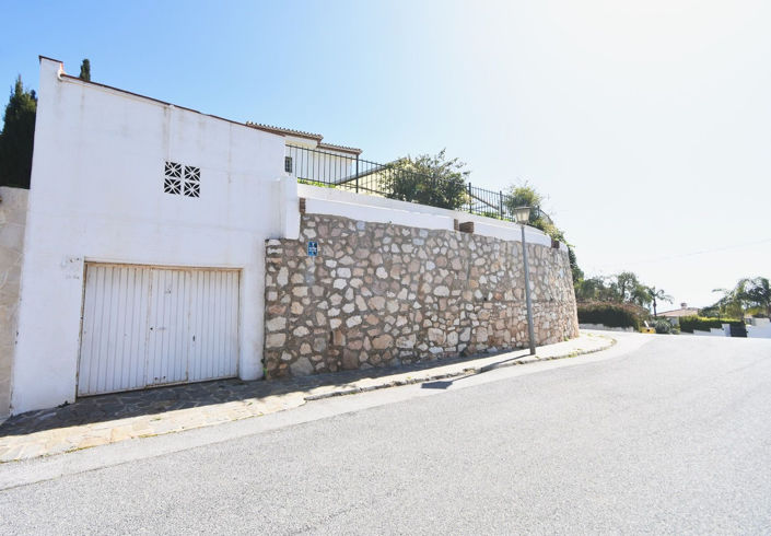 Image No.53-5 Bed Villa for sale