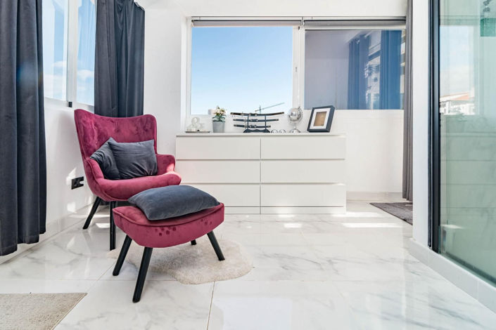 Image No.24-2 Bed Apartment for sale