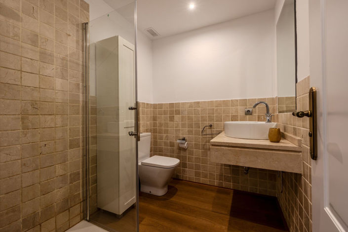 Image No.19-2 Bed Apartment for sale