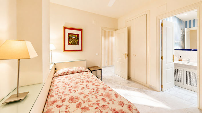 Image No.12-Appartement de 4 chambres à vendre à Guadalmina Baja