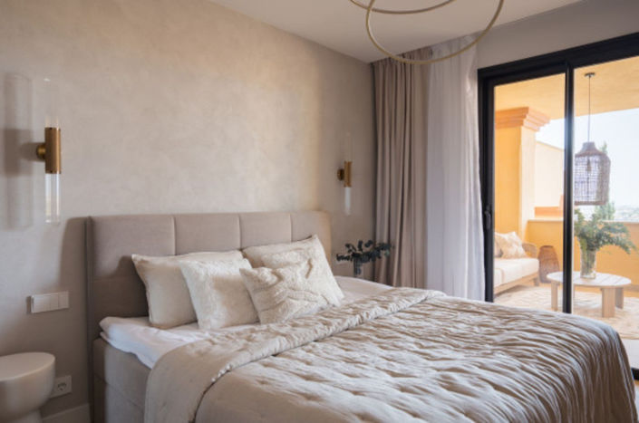 Image No.18-3 Bed Apartment for sale