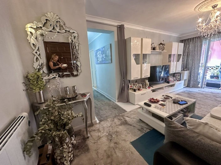 Image No.8-3 Bed Apartment for sale