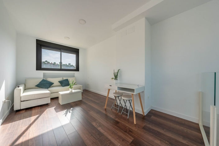Image No.24-2 Bed Apartment for sale