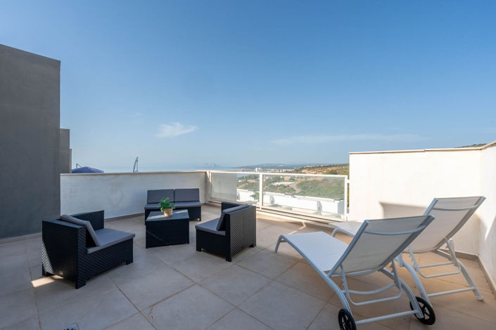 Image No.25-2 Bed Apartment for sale