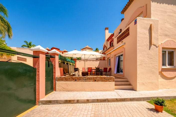 Image No.23-4 Bed Semi-Detached for sale
