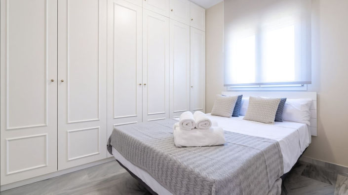 Image No.34-4 Bed Semi-Detached for sale