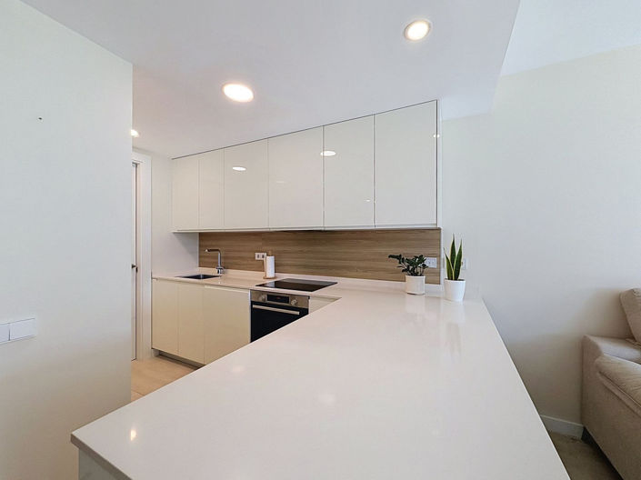 Image No.8-2 Bed Apartment for sale