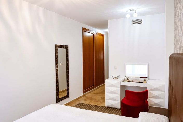 Image No.15-2 Bed Apartment for sale