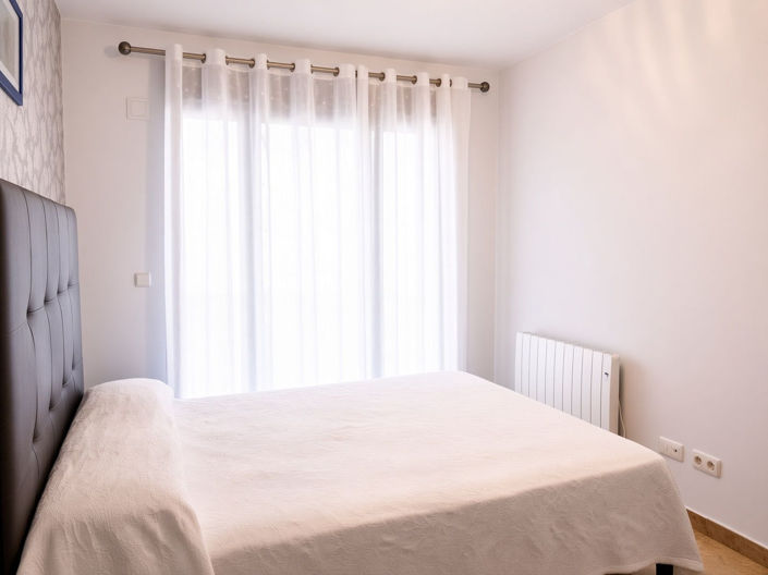Image No.18-2 Bed Apartment for sale