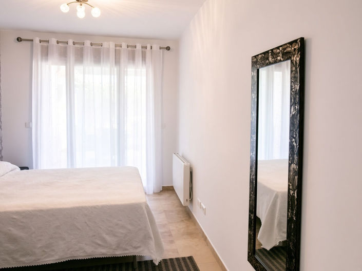 Image No.19-2 Bed Apartment for sale
