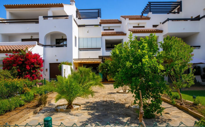 Image No.22-2 Bed Apartment for sale