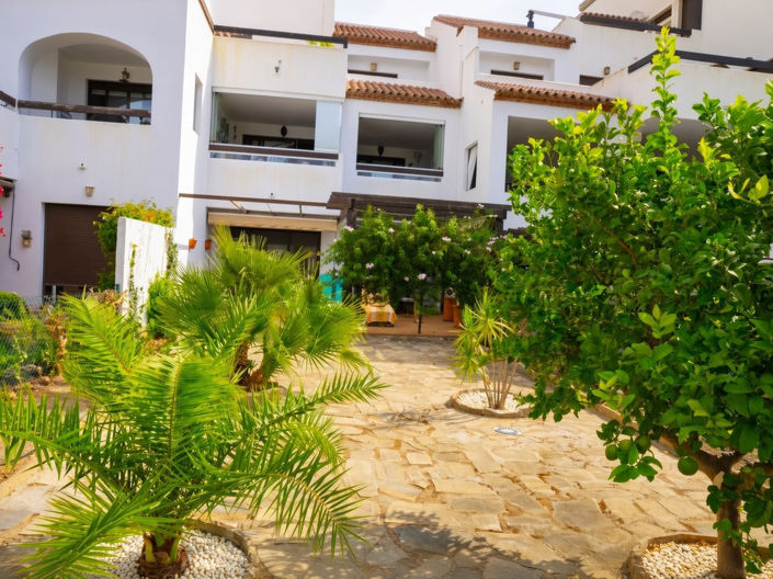 Image No.25-2 Bed Apartment for sale