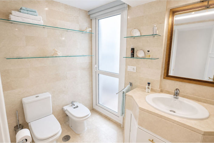 Image No.8-2 Bed Apartment for sale