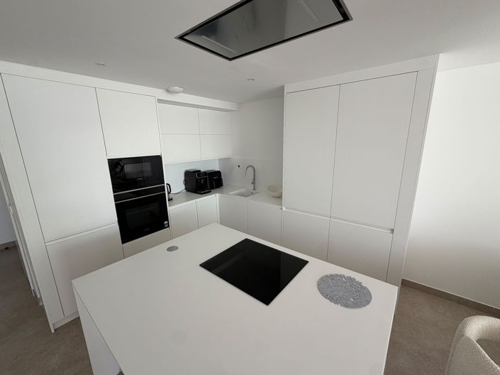 Image No.2-4 Bed Apartment for sale