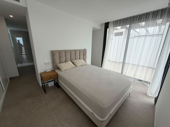 Image No.8-4 Bed Apartment for sale