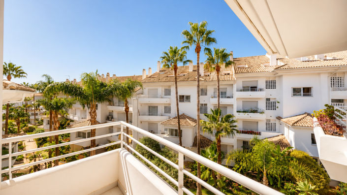 Image No.23-4 Bed Apartment for sale