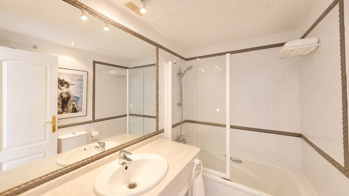 Image No.27-4 Bed Apartment for sale