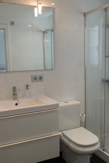 Image No.16-4 Bed Townhouse for sale