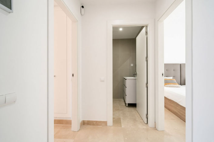 Image No.18-2 Bed Apartment for sale