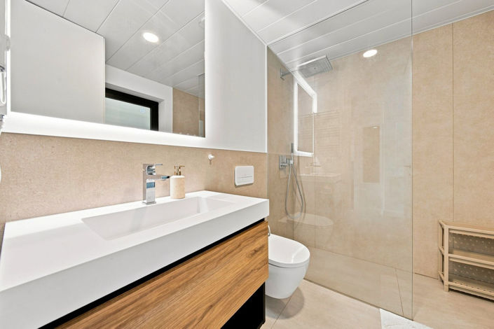 Image No.16-2 Bed Apartment for sale