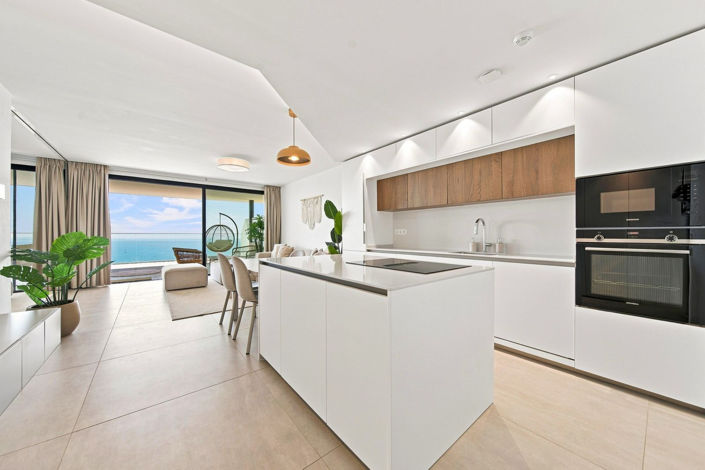 Image No.4-2 Bed Apartment for sale