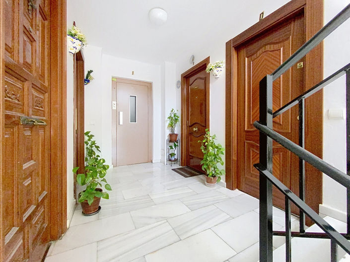 Image No.3-Appartement de 3 chambres à vendre à Estepona