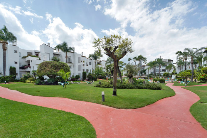 Image No.20-2 Bed Apartment for sale
