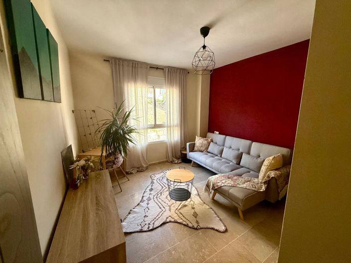 Image No.20-2 Bed Apartment for sale