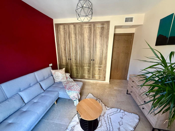 Image No.23-2 Bed Apartment for sale
