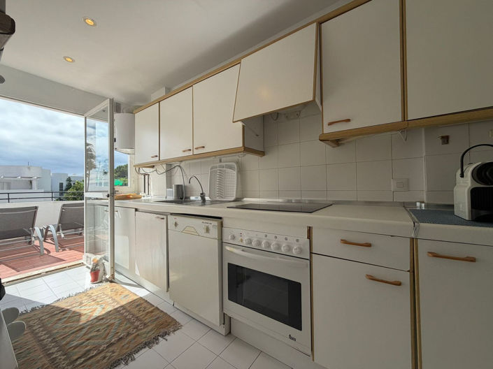 Image No.26-1 Bed Apartment for sale