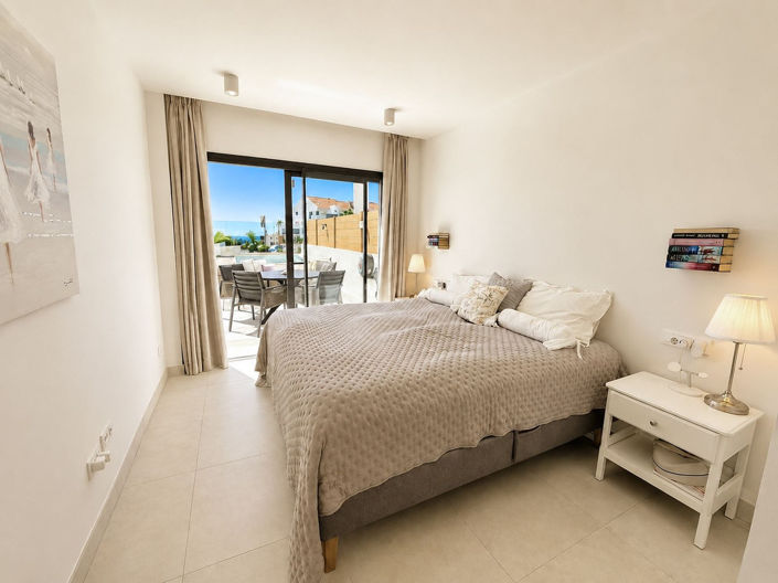 Image No.8-3 Bed Apartment for sale