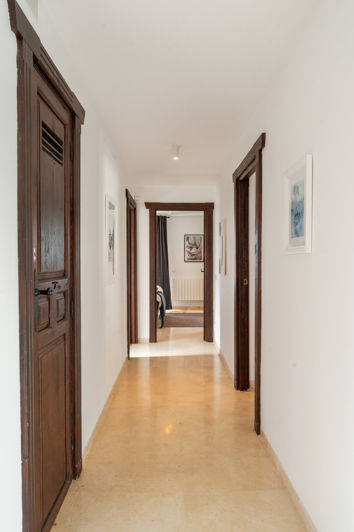 Image No.16-6 Bed Villa for sale