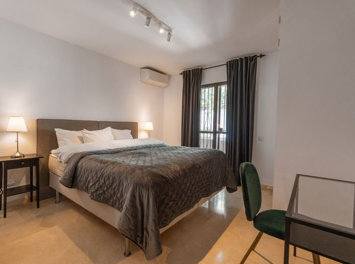 Image No.25-6 Bed Villa for sale