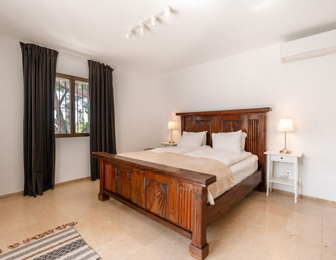 Image No.26-6 Bed Villa for sale
