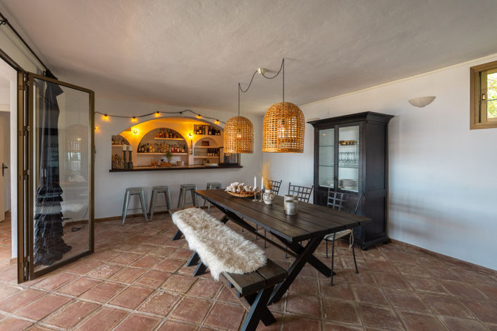 Image No.53-6 Bed Villa for sale