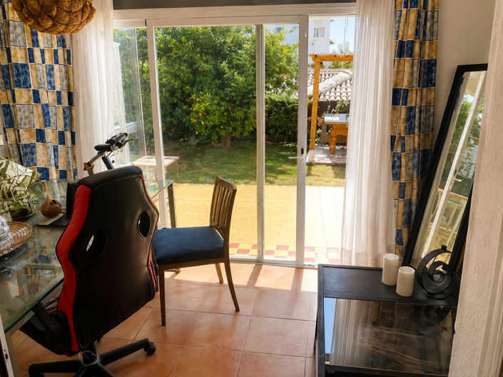 Image No.19-2 Bed Apartment for sale