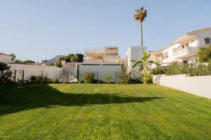 Image No.4-5 Bed Villa for sale