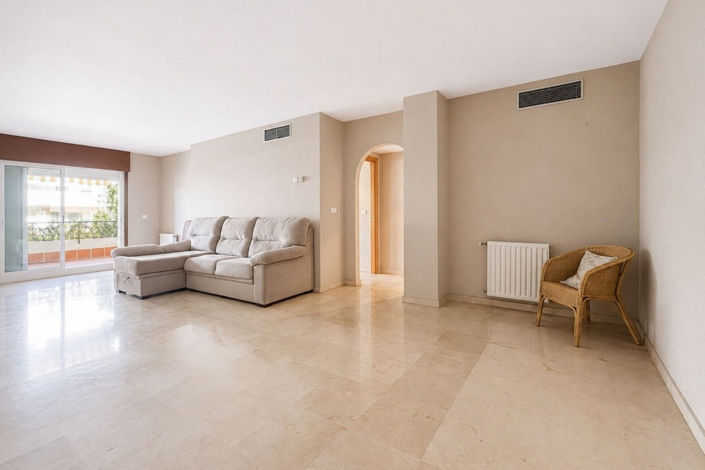 Image No.3-Appartement de 3 chambres à vendre à Marbella