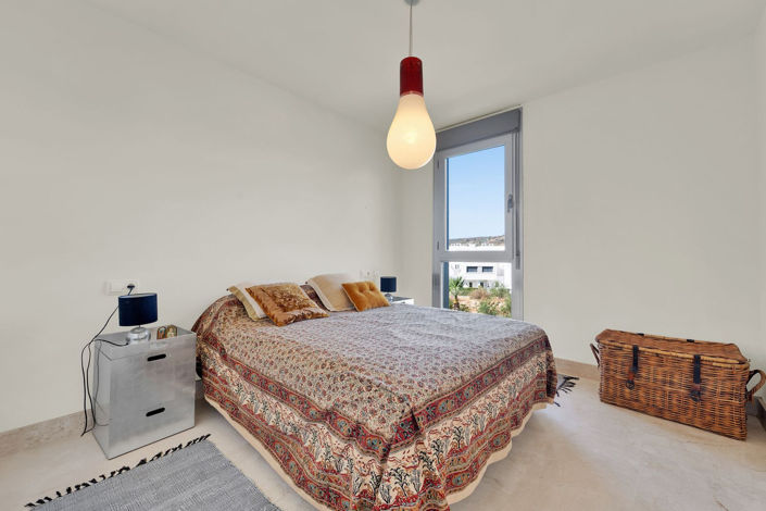 Image No.8-3 Bed Apartment for sale