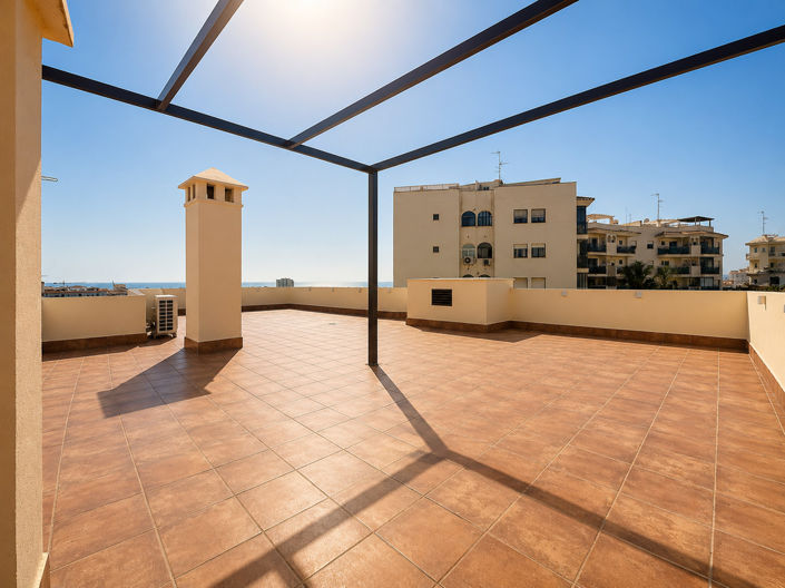 Image No.15-2 Bed Apartment for sale