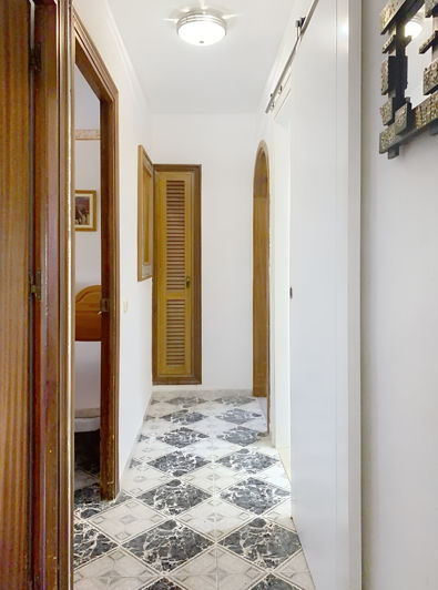 Image No.18-3 Bed Apartment for sale
