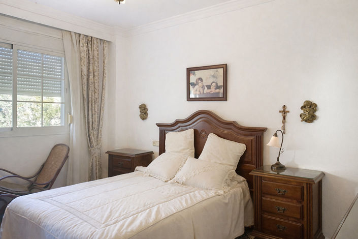 Image No.20-3 Bed Apartment for sale