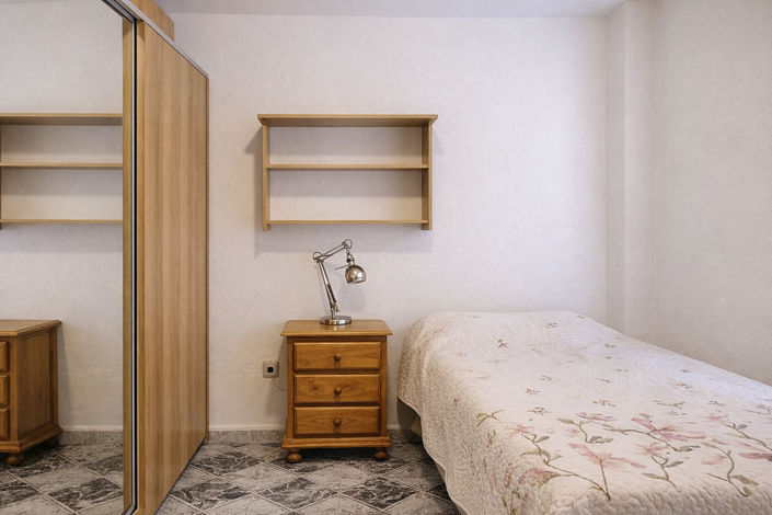 Image No.27-3 Bed Apartment for sale