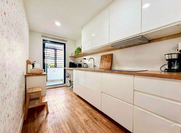 Image No.3-3 Bed Apartment for sale