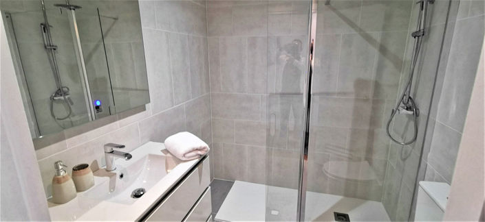 Image No.20-2 Bed Townhouse for sale
